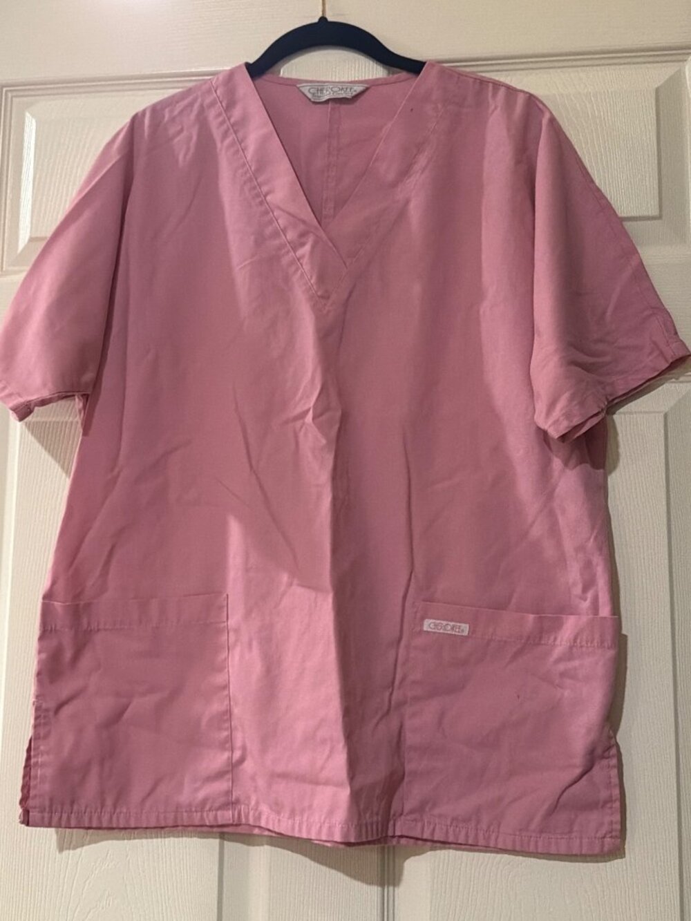 Cherokee Pink V-Neck Short Sleeve Medical Scrub Top With Pockets